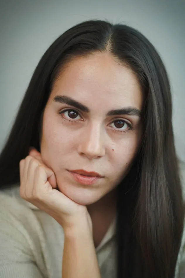 Imagen de portada para Mila Troncoso