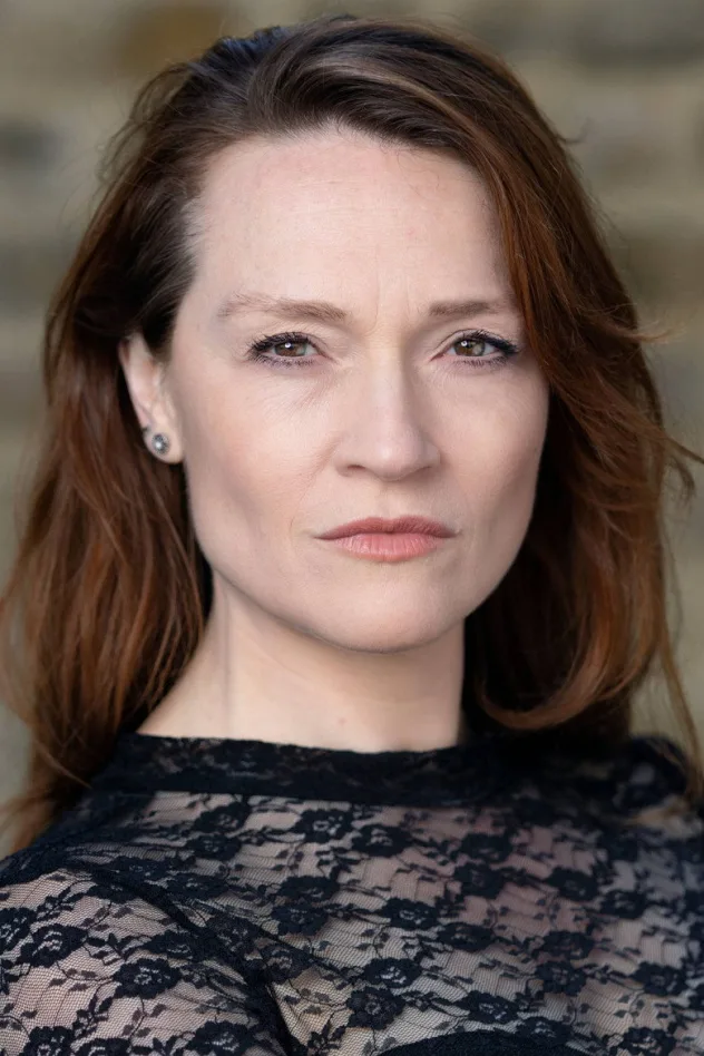 Tina Barnes fotoğrafı