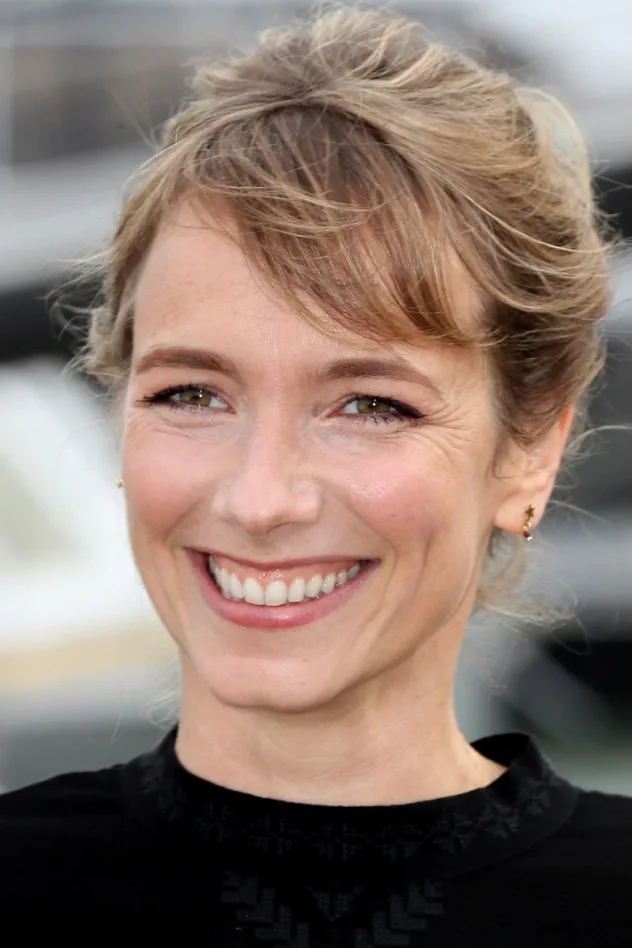 Julie-Anne Roth fotoğrafı