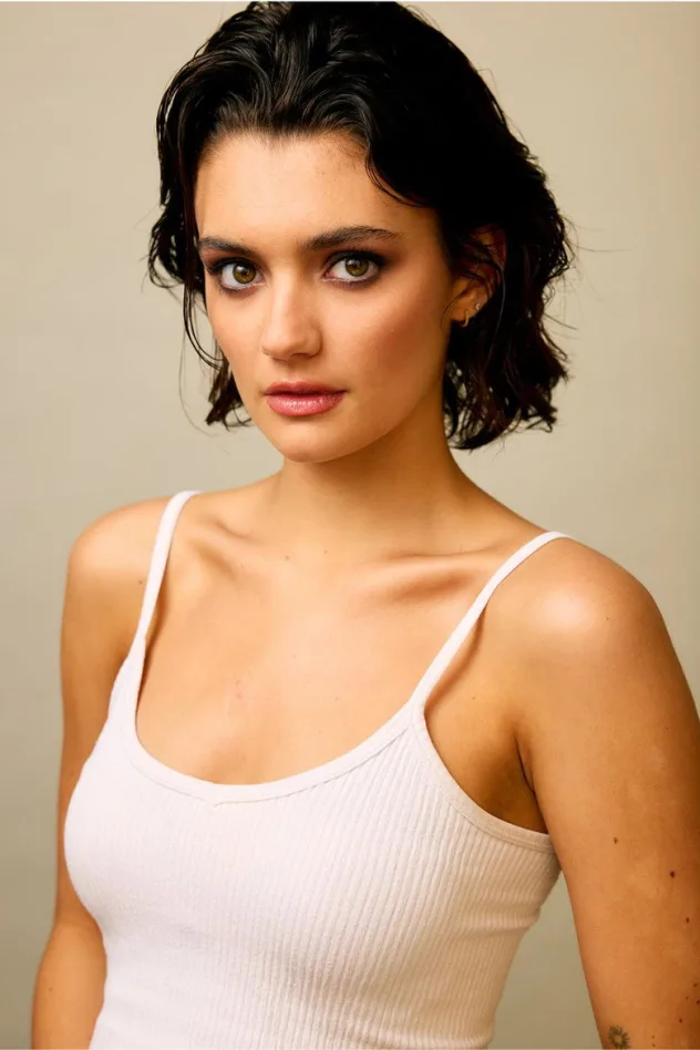 Eva Carlton fotoğrafı