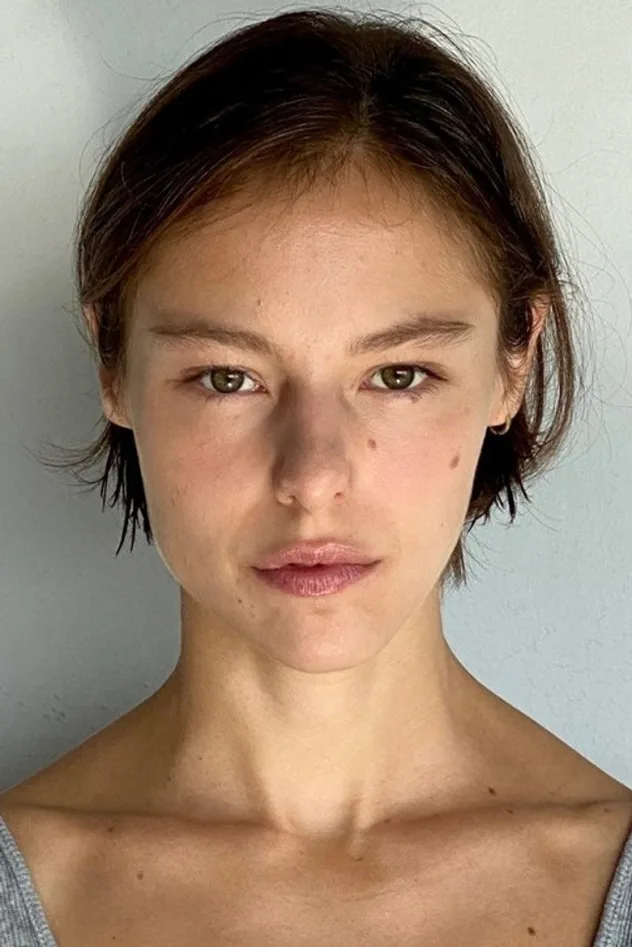 Marion Barbeau fotoğrafı