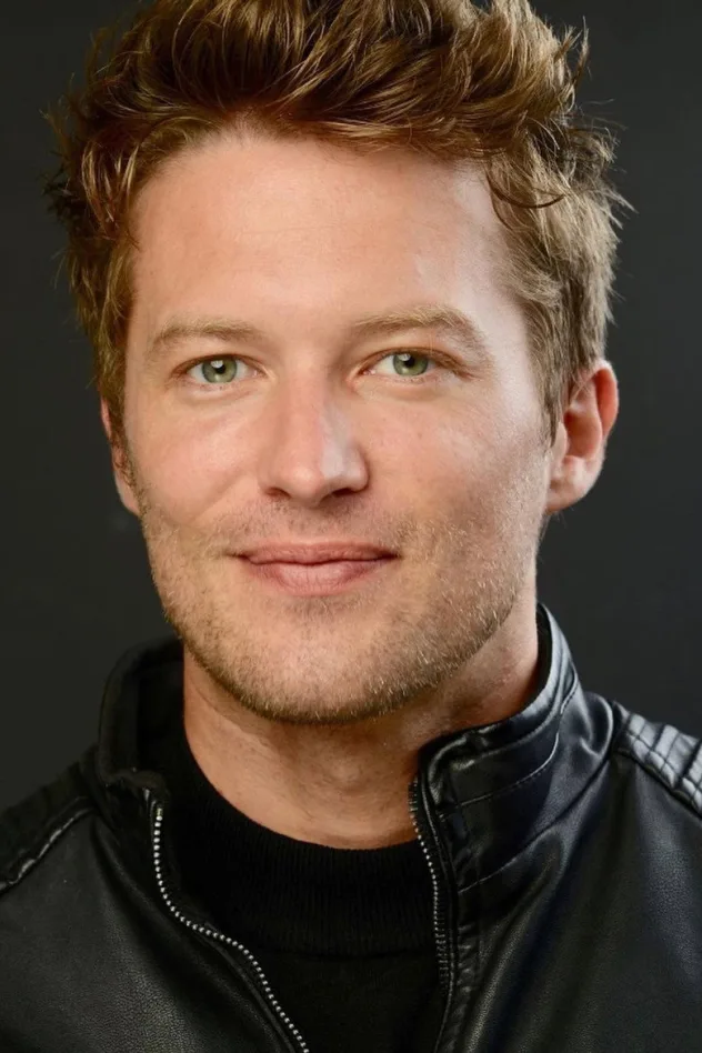 Josh Duhon fotoğrafı
