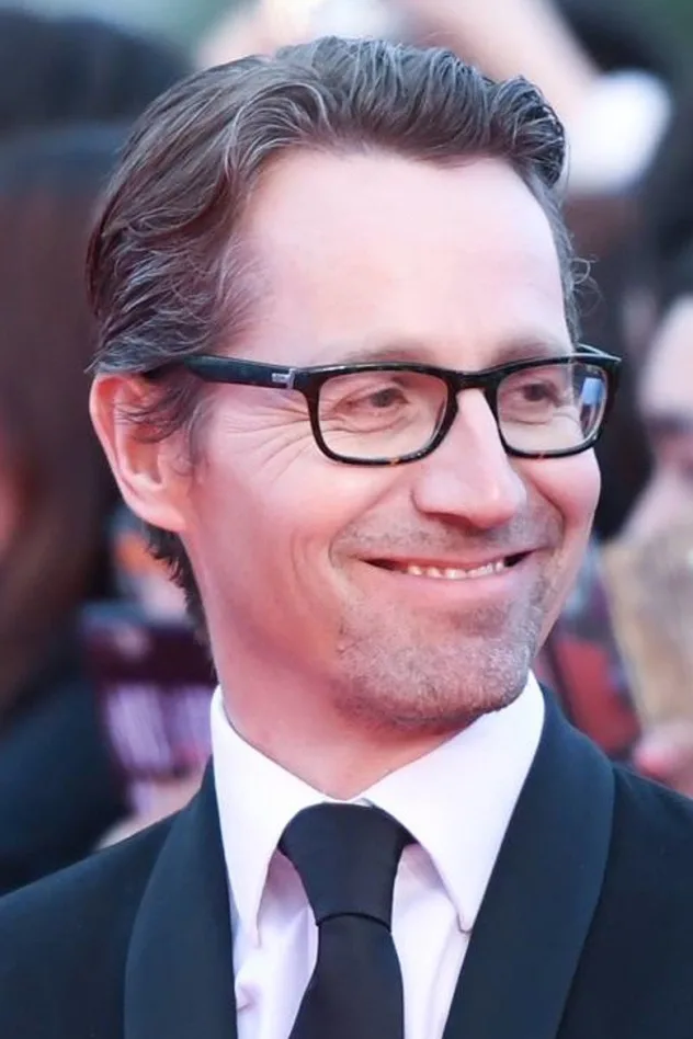 James Oliver fotoğrafı