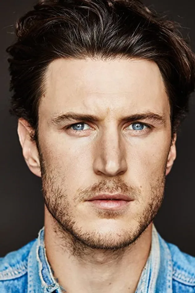 Aaron Jakubenko fotoğrafı