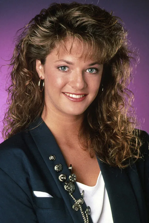 صورة الغلاف لـ Andrea Elson