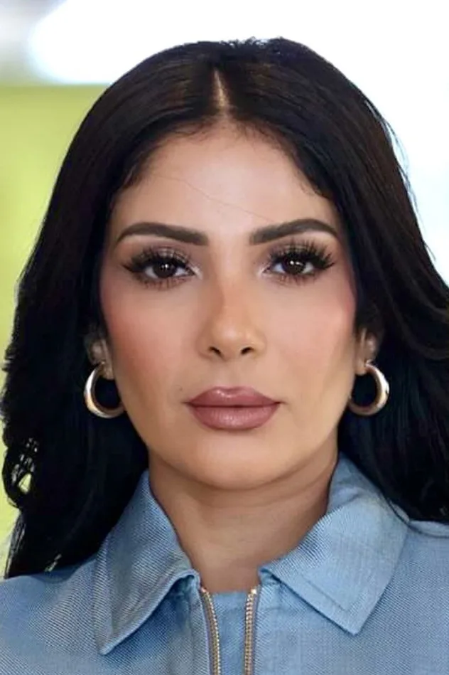 Mona Zaki fotoğrafı