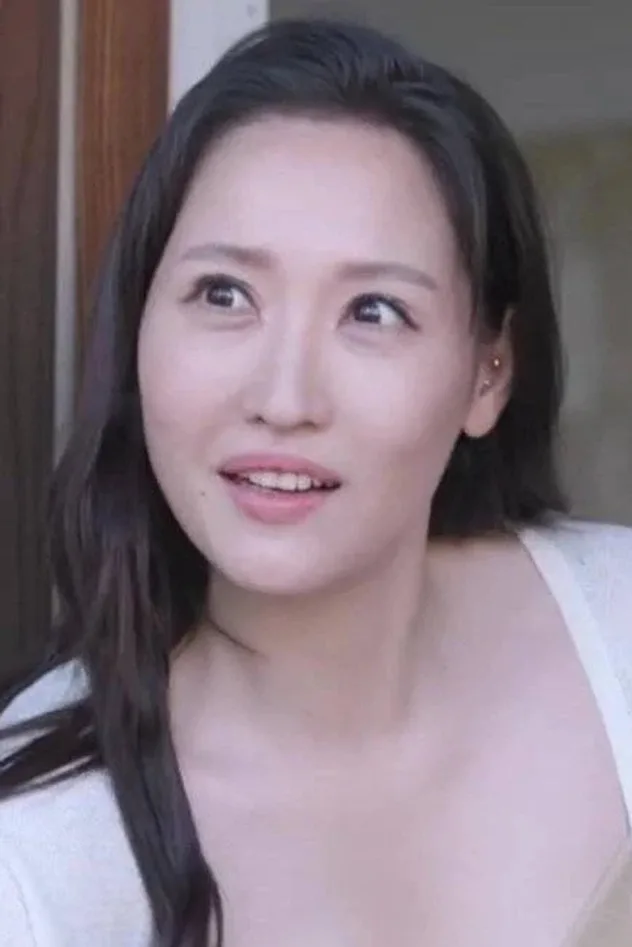 Soo Jung fotoğrafı
