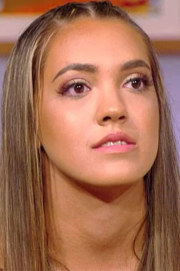 Chloe Mendoza fotoğrafı