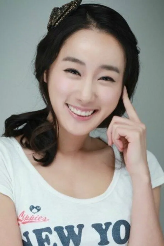 Kim Yoon-ji fotoğrafı