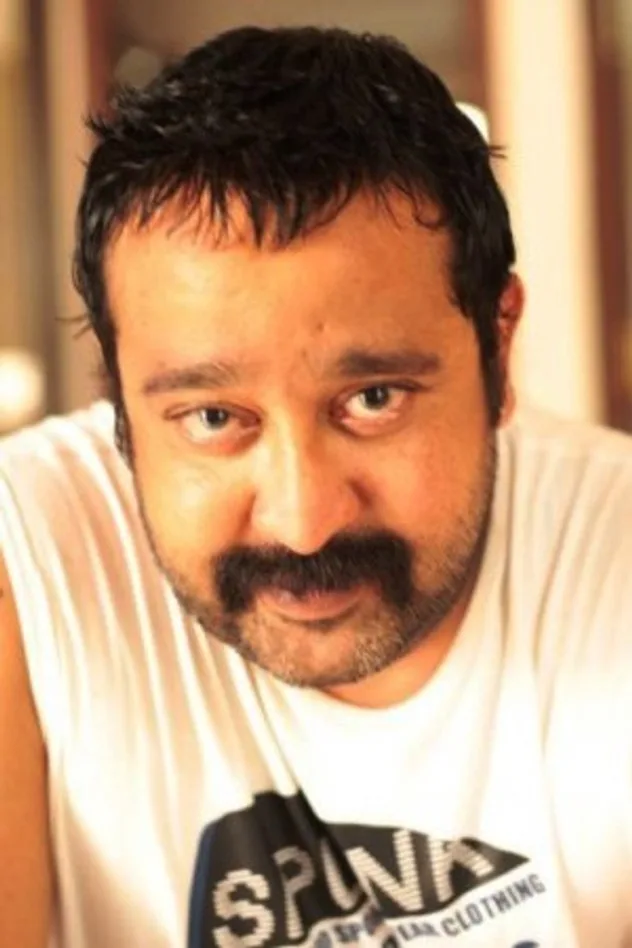 George Vishnu fotoğrafı