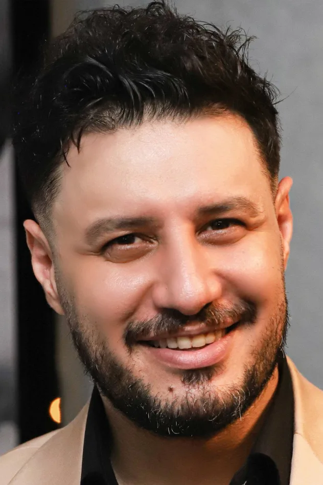 جواد عزتی fotoğrafı