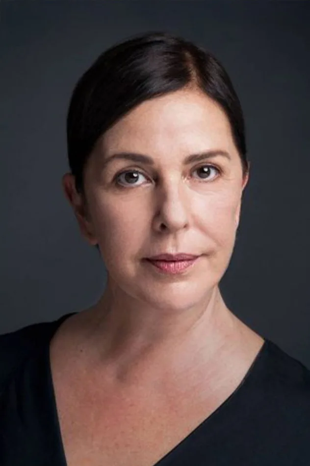 Lale Mansur fotoğrafı