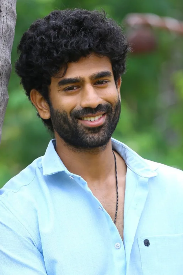 Mukesh Ravi fotoğrafı