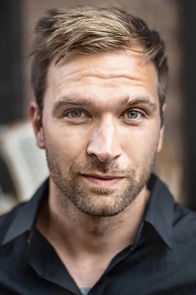 Jordan Sawyer fotoğrafı