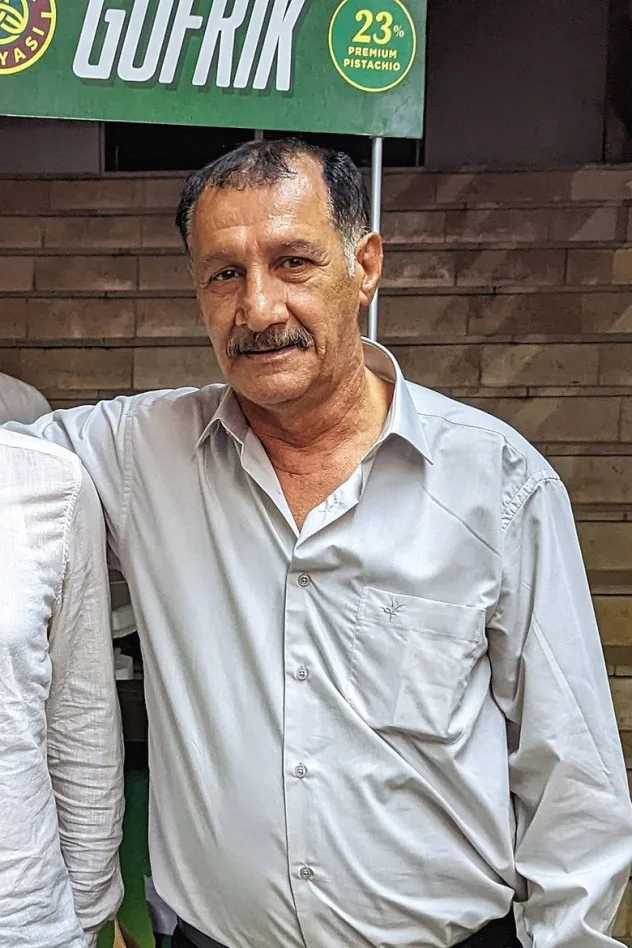 Ayam Akram fotoğrafı