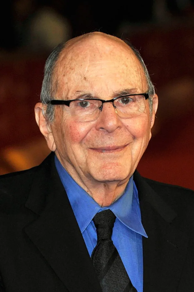 Stewart Stern fotoğrafı