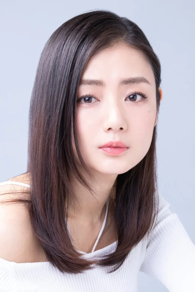 Moemi Katayama fotoğrafı