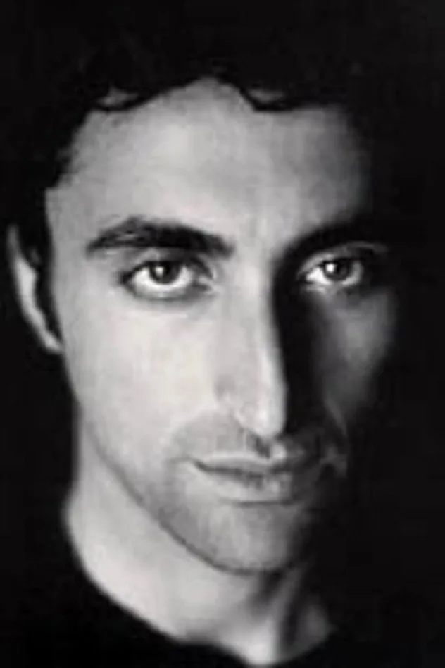 Adam Ozturk fotoğrafı