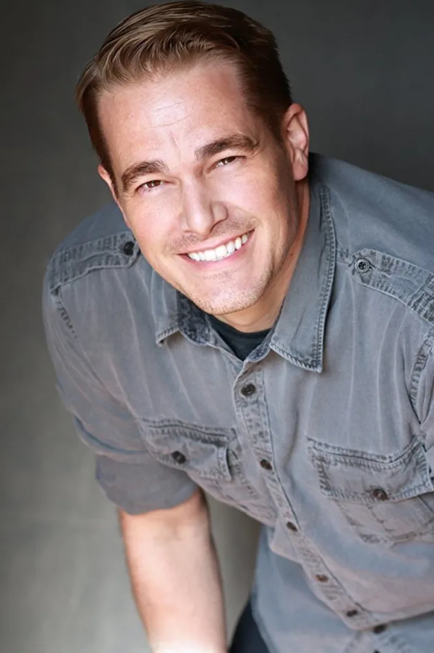 Ethan McDowell fotoğrafı
