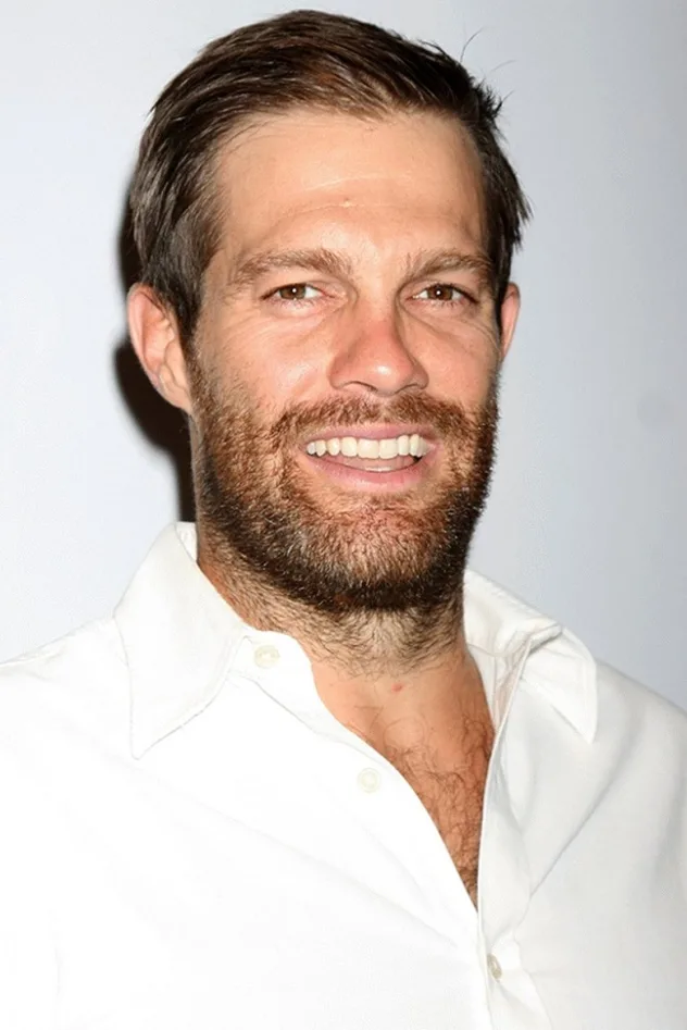 Geoff Stults fotoğrafı