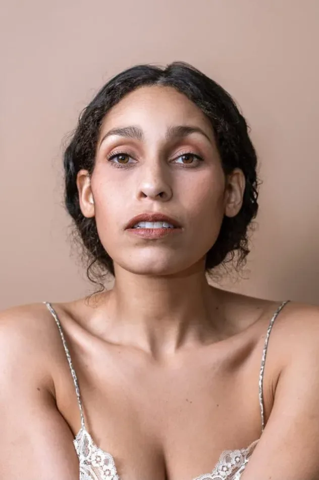 صورة الغلاف لـ Blake Perlman