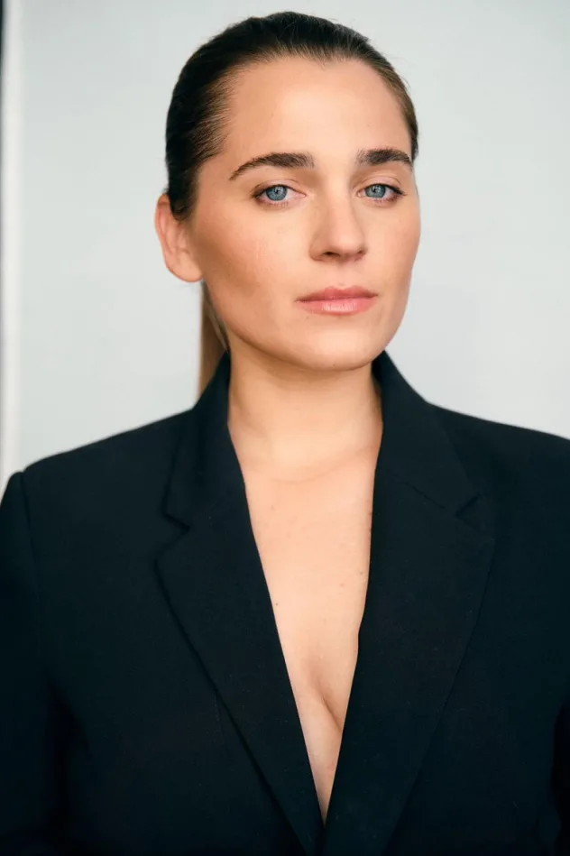 Credit poster