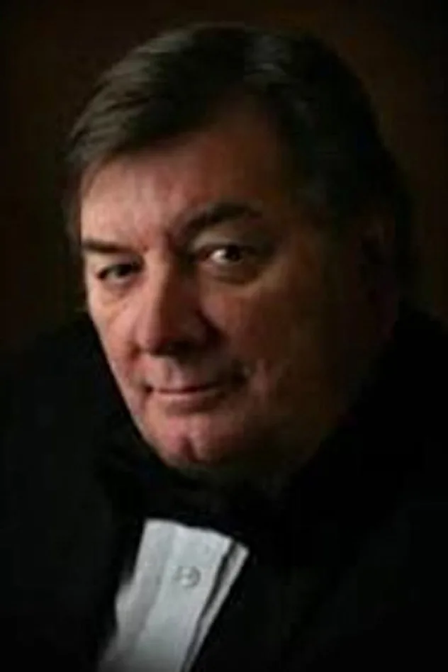 James Cagnard fotoğrafı
