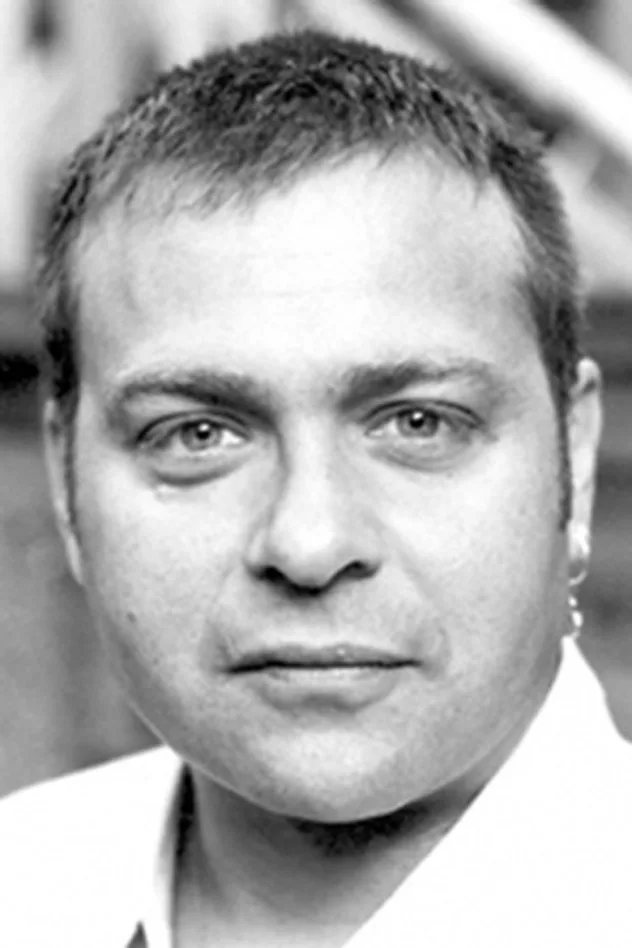 Stefan Ashton Frank fotoğrafı