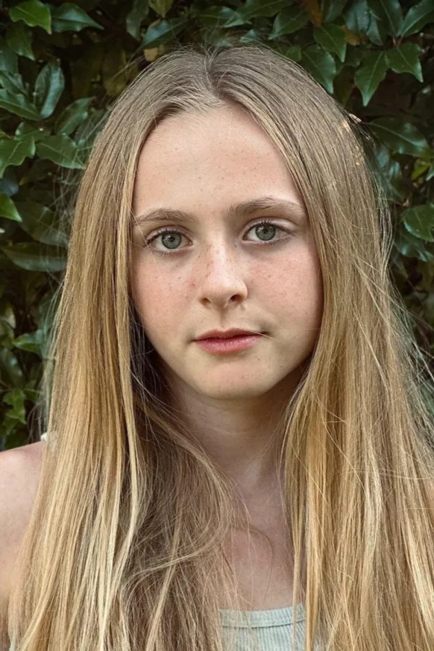 Olive Tennant fotoğrafı