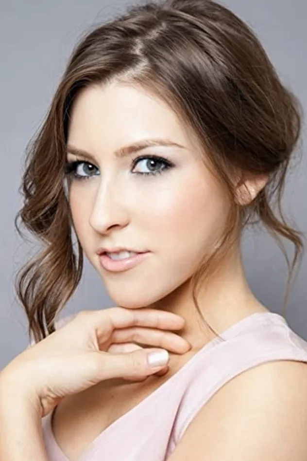 Eden Sher fotoğrafı