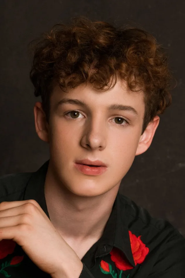 Louis Hynes fotoğrafı