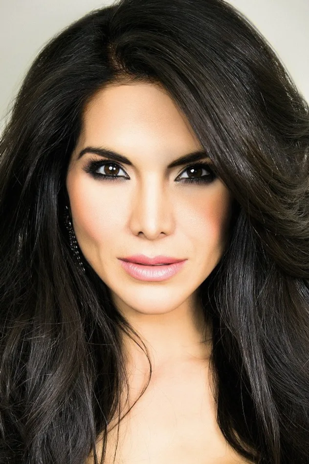 Joyce Giraud fotoğrafı