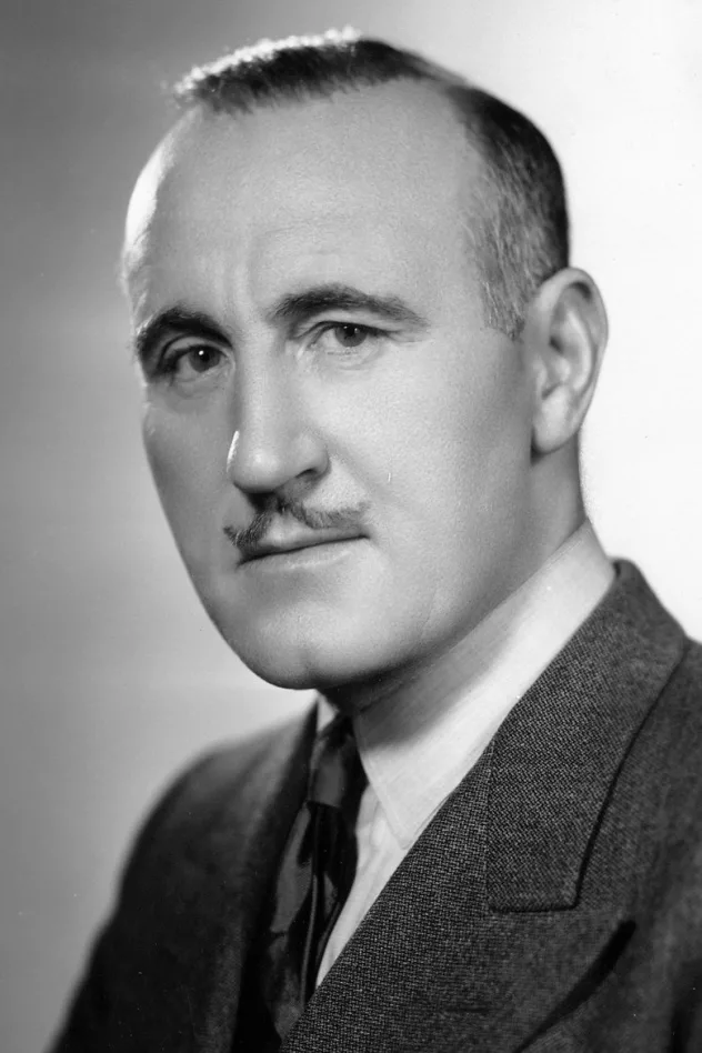 Donald Crisp fotoğrafı