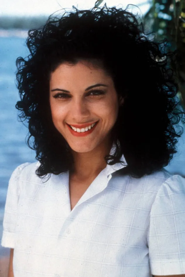 Saundra Santiago fotoğrafı