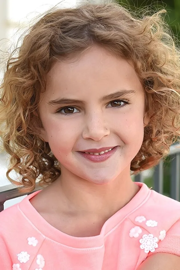 Lexy Kolker fotoğrafı