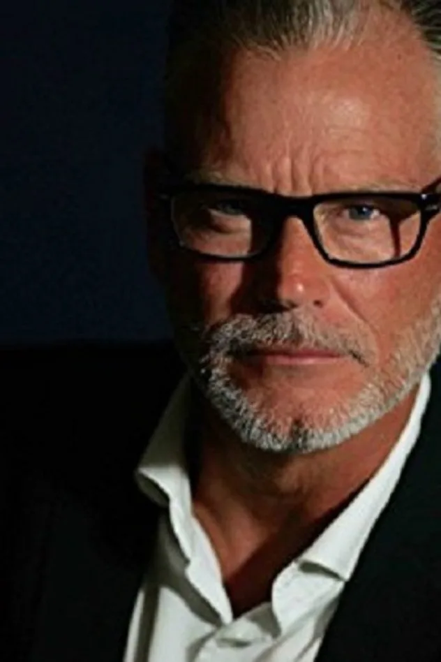Stephen Brown fotoğrafı
