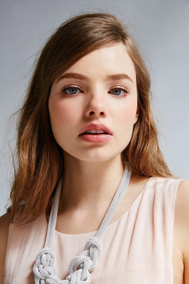 Imagen de portada para Kristine Froseth