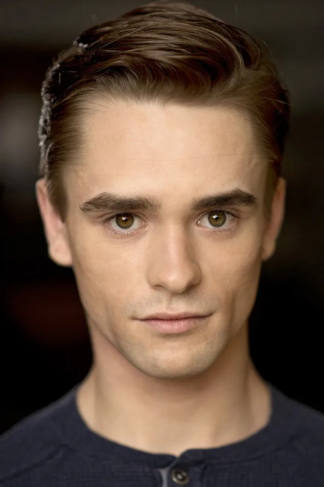 Jack Gillett fotoğrafı