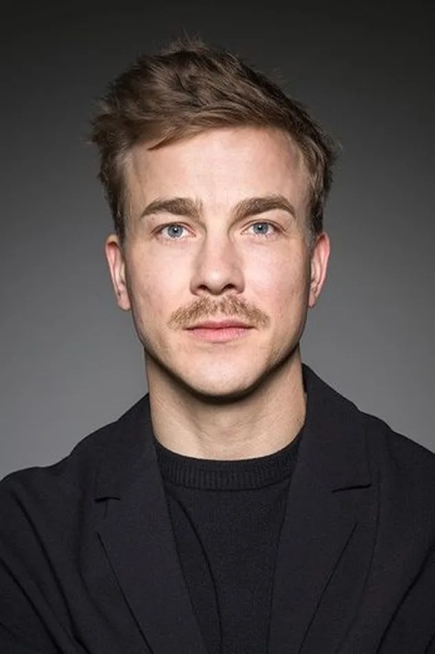 Albrecht Schuch fotoğrafı