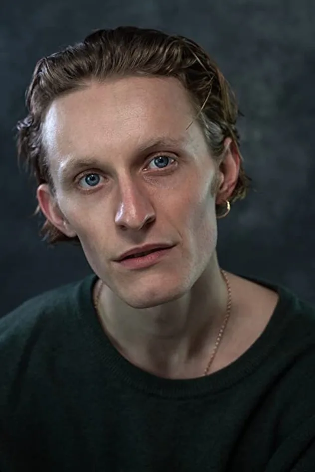 Adam Young fotoğrafı