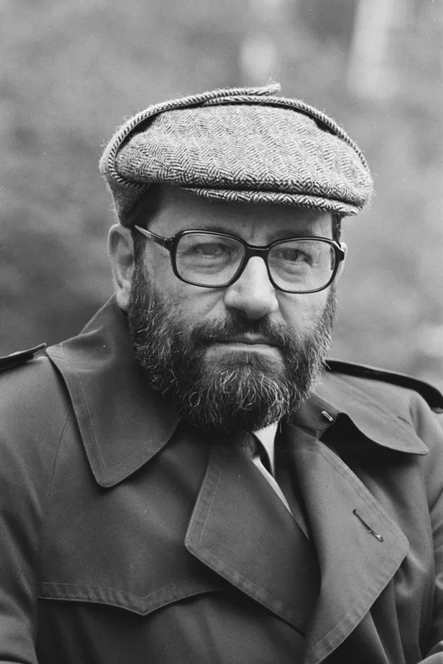Umberto Eco fotoğrafı