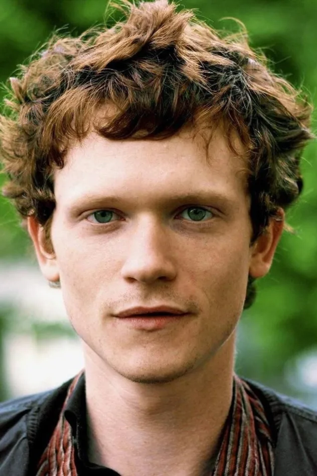 Simon Thomas fotoğrafı