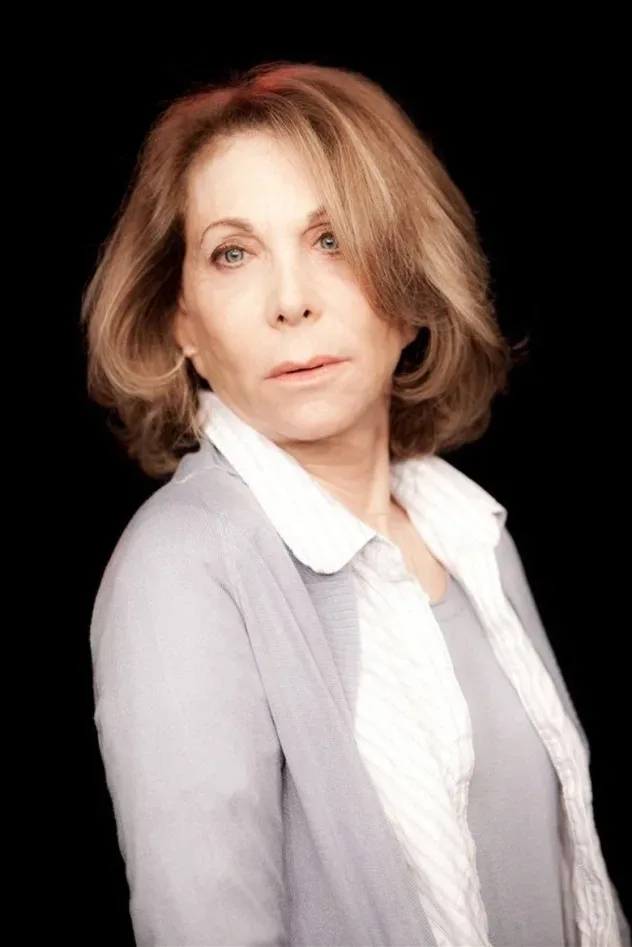 Imagen de portada para Tanya Lopert