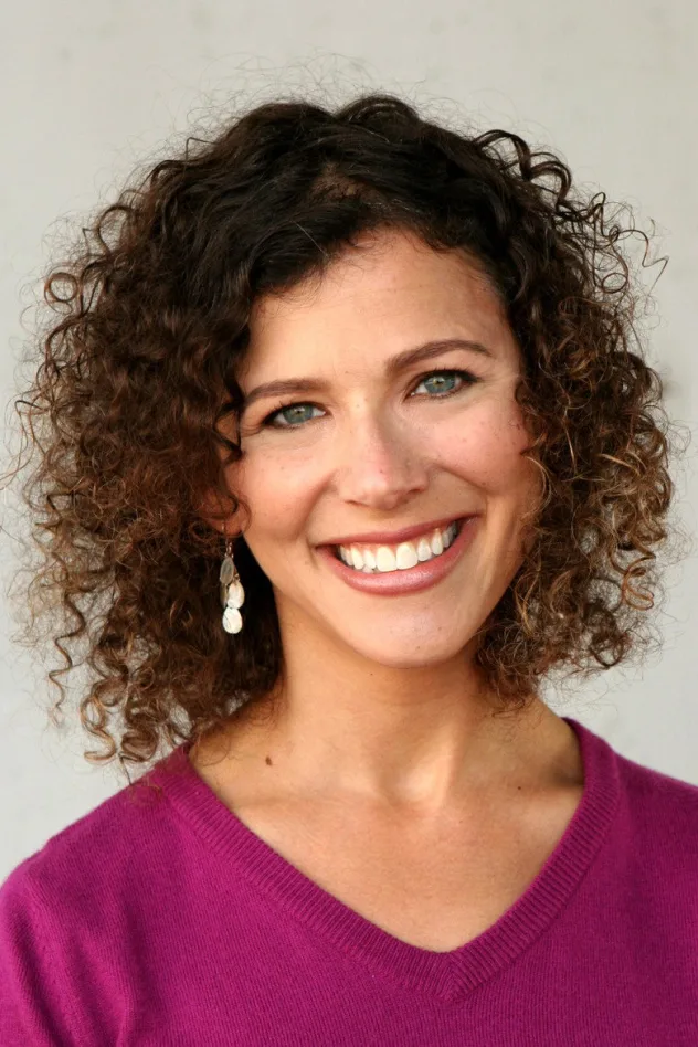 Elise Allen fotoğrafı