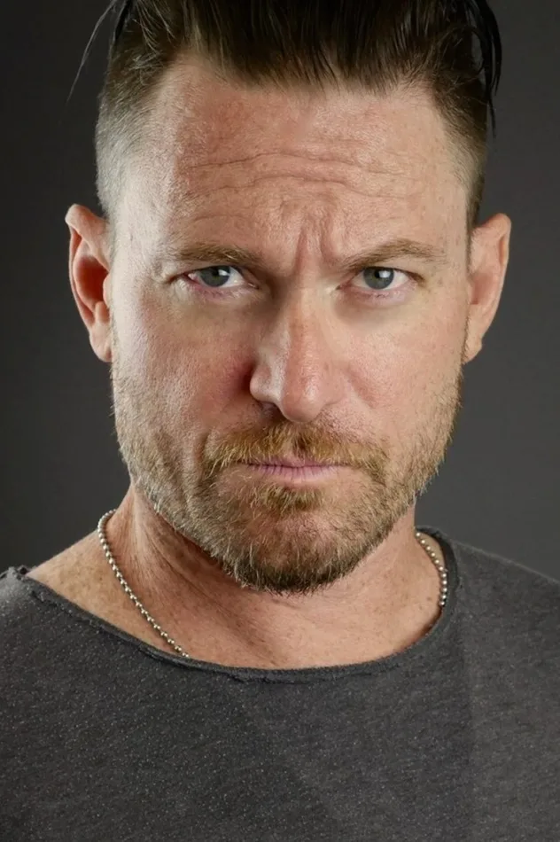 Adam T Perkins fotoğrafı