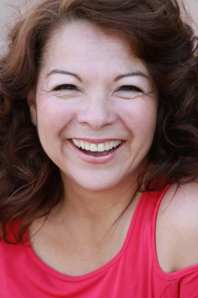 Paulette Lamori fotoğrafı