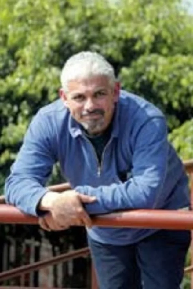 Toño Vega fotoğrafı