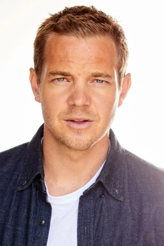 Taylor Handley fotoğrafı