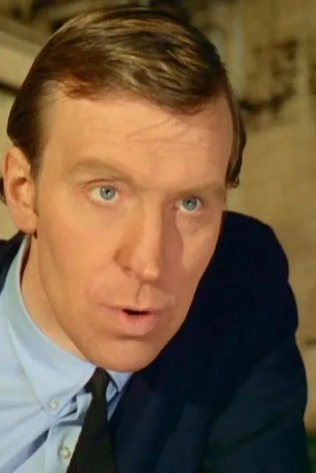 صورة الغلاف لـ Michael Coles