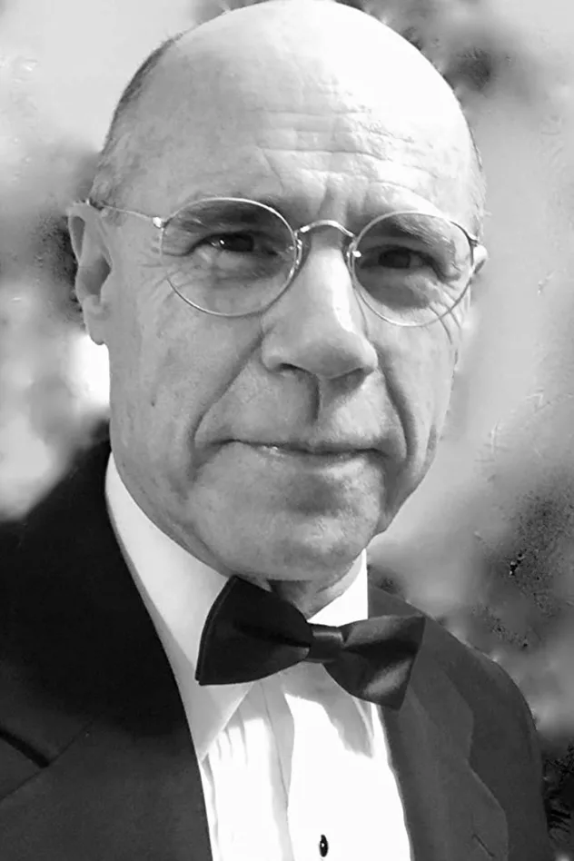Barry Livingston fotoğrafı